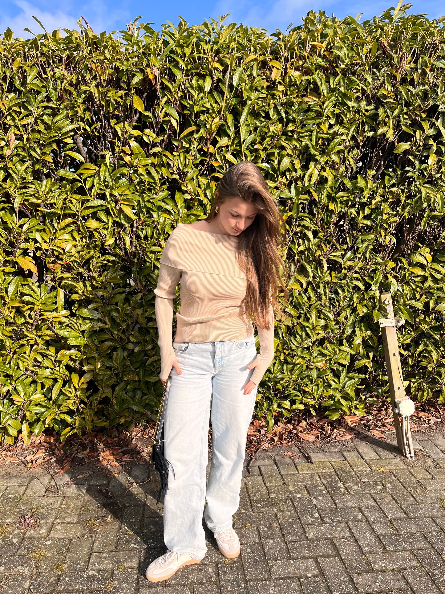 Trui off-shoulder Eva